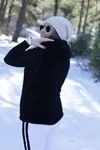 RENKTE PELUŞ SİYAH YELEK