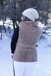 RENKTE PELUŞ TABA YELEK