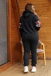 RENKTE ŞARDONLU ORTASI DESENLİ SİYAH EŞOFMAN TAKIM