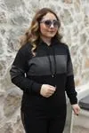 RENKTE ORTA KARE DESENLİ SİYAH EŞOFMAN TAKIMI