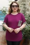 RENKTE KOL UCU VE CEBİ AYNA GARNİLİ MOR BLUZ