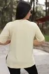 RENKTE YUVARLAK YAKA ÇİZGİLİ SARI TSHİRT
