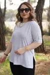 RENKTE YUVARLAK YAKA ÇİZGİLİ BEYAZ TSHİRT