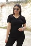 RENKTE V YAKA SİYAH TSHİRT