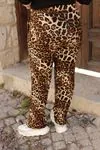 RENKTE ŞAL PAÇA DESENLİ PANTOLON