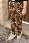 RENKTE ŞAL PAÇA DESENLİ PANTOLON