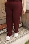 RENKTE GENİŞ KESİM KAŞKORSE BORDO TAKIM