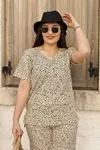 RENKTE GENİŞ KESİM DESENLİ TAKIM
