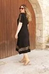 RENKTE OMZU VE ETEĞİ LEOPAR GARNİLİ SİYAH ELBİSE
