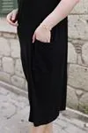 RENKTE CEBİ FİLELİ SİYAH ELBİSE