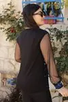 RENKTE TÜL VE PUL PAYETLİ TASARIM BLUZ