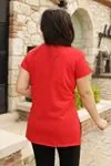 RENKTE PUL VE BASKI DETAY KIRMIZI T-SHİRT