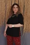RENKTE ALT DESENLİ ESNEK TAKIM