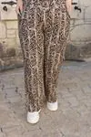 RENKTE DESENLİ ESNEK STANDART KAŞKORSE PANTOLON