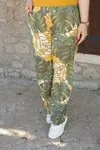 RENKTE DESENLİ ESNEK STANDART KAŞKORSE PANTOLON