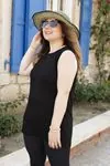 RENKTE GENİŞ KESİM ASKILI ESNEK SİYAH TUNİK