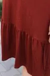 RENKTE ETEĞİ BÜZGÜLÜ KALIN ASKILI KİREMİT ELBİSE