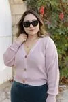 RENKTE DÜĞMELİ SELANİK ÖRGÜLÜ PEMBE HIRKA