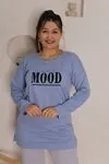 RENKTE ALTI ÇİZGİLİ YAZILI MAVİ SWEAT