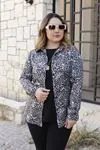 RENKTE LEOPAR DESENLİ UZUN KOL SATEN GÖMLEK