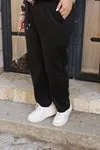 RENKTE GENİŞ KALIP SİYAH EŞOFMAN ALTI