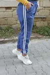 RENKTE GENİŞ KALIP ŞERİTLİ İNDİGO EŞOFMAN ALTI