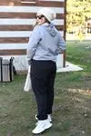 RENKTE BATTAL ÜÇ İPLİK ŞARDONLU SİYAH EŞOFMANALTI