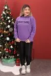 RENKTE BASKILI OVERSİZE KESİM MOR SWEAT