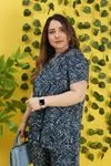 RENKTE GENİŞ KESİM DESENLİ TAKIM