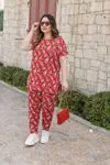 RENKTE GENİŞ KESİM DESENLİ TAKIM