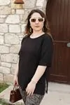 RENKTE DESENLİ BOL PAÇA VE SİYAH ALT ÜST TAKIM