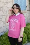 RENKTE POLO YAKA GENİŞ KESİM YAZILI PEMBE TSHİRT