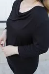 RENKTE ORJİNAL MARKA BÜYÜK BEDEN DEGAJE YAKA SİYAH BLUZ