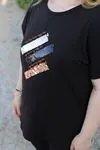 RENKTE ÜÇ RENK ÇAPRAZ PULLU SİYAH BLUZ