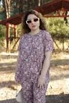 RENKTE GENİŞ KESİM DESENLİ TAKIM