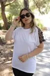 RENKTE GENİŞ KESİM KOLLARI TÜLLÜ BEYAZ TSHİRT
