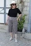 RENKTE BATTAL ESNEK DESENLİ KAPRİ