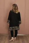 RENKTE BATTAL GENİŞ KESİM SİYAH DESENLİ TUNİK