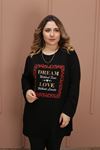 RENKTE BATTAL KALIP YIRTMAÇLI BASKILI SİYAH BLUZ