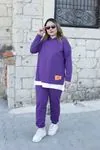 RENKTE GENİŞ KESİM BEYAZ DETAYLI MOR TAKIM