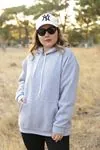 RENKTE CEPLİ GENİŞ KESİM ÜÇ İPLİK ŞARDONLU GRİ SWEAT