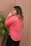 RENKTE OVERSİZE YAKASI PATLI MERCAN SWEAT
