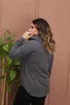 RENKTE OVERSİZE YAKASI PATLI ANTRASİT SWEAT