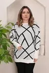RENKTE STANDART DESENLİ BEYAZ TRİKO KAZAK