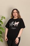 RENKTE GENİŞ KESİM LEOPAR DETAYLI SİYAH TSHİRT