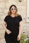 RENKTE V YAKA ŞERİT DETAYLI SİYAH BLUZ