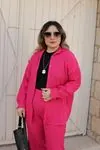 RENKTE GENİŞ KESİM PEMBE GÖMLEKLİ TAKIM