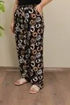 RENKTE BOL PAÇA DESENLİ DOKUMA PANTOLON