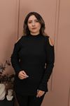 RENKTE OMUZU DAMLA STANDART SİYAH TRİKO