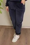 RENKTE GENİŞ KESİM ESNEK LACİVERT KADİFE TAKIM
